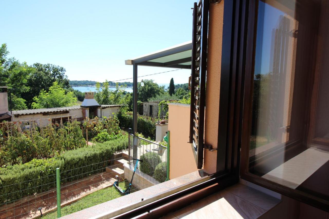 Apartment Liliana Near Beach Porec Exterior photo
